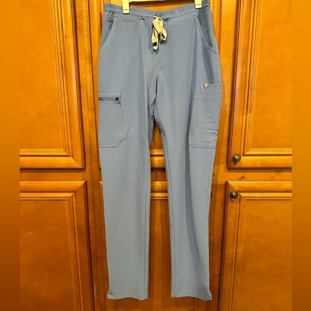 FIGS women's Yola - Scrub Pants